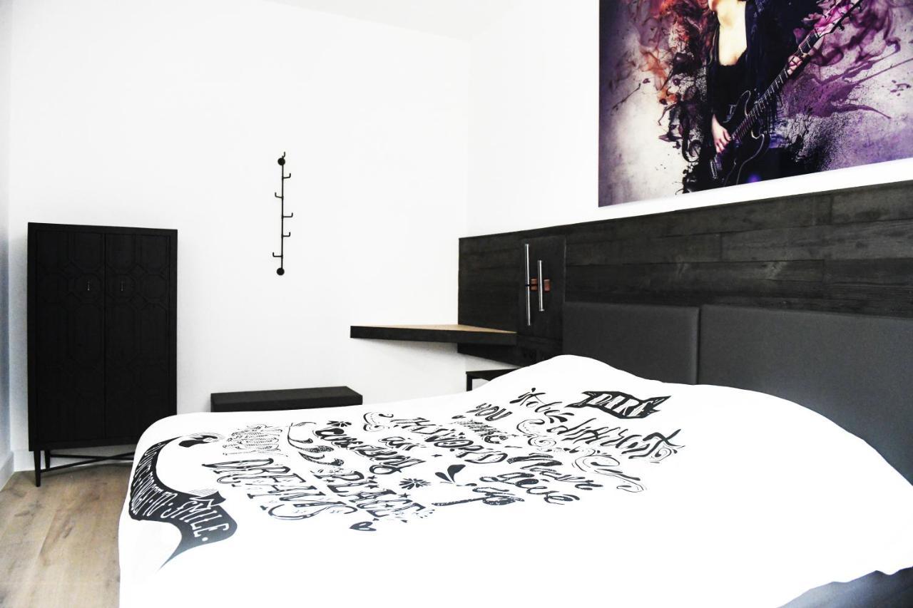 Music Of The World - Antwerp Apartamento Exterior foto